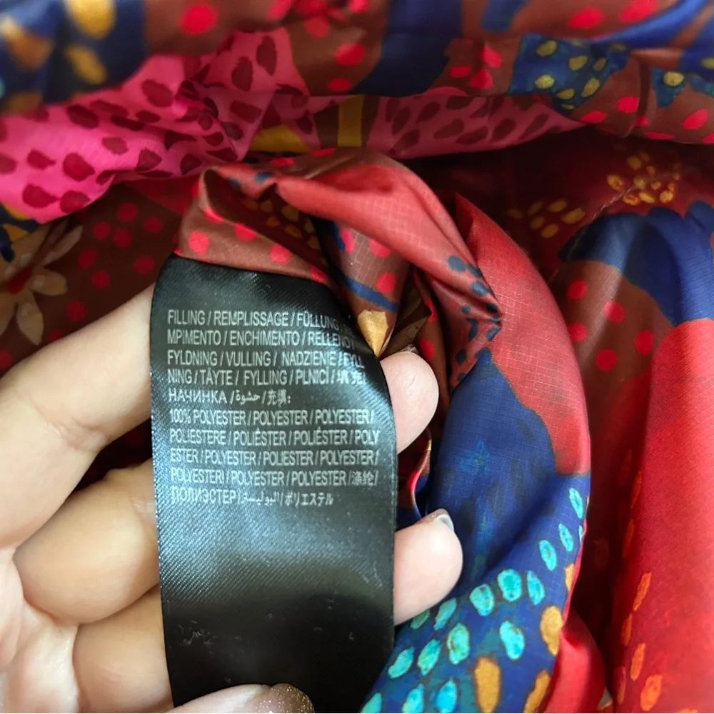 FARM Rio Multicolor Patterned Puffer Jacket - Picture 11 of 16